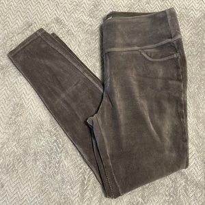 Suave Knit Corduroy Leggings